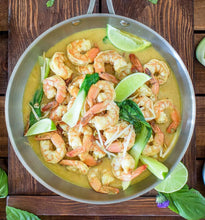 Load image into Gallery viewer, Raw Peeled and Deveined King Prawns - 1kg bag (800g net weight)